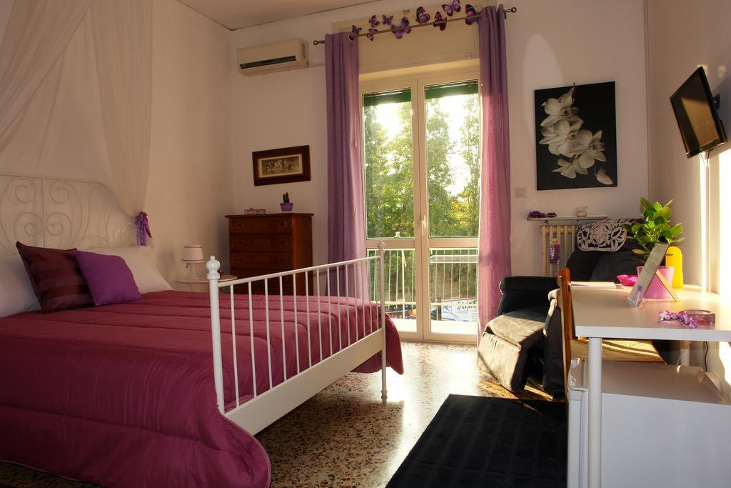 Mary'S Home サレルノ 部屋 写真